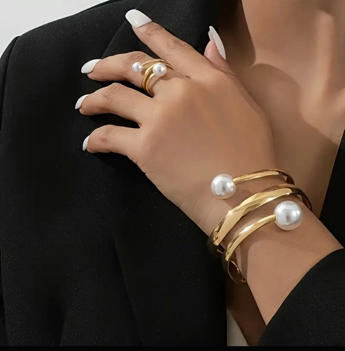 Ensemble Bijoux Géométriques – Bracelet et Bague Dorés Minimalistes